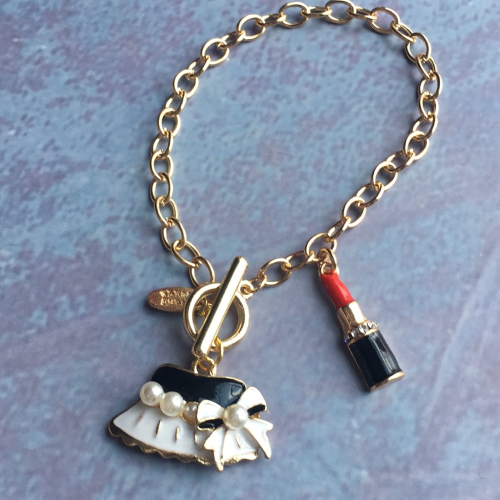 NEW Handcrafted Gold Link Charm Bracelet